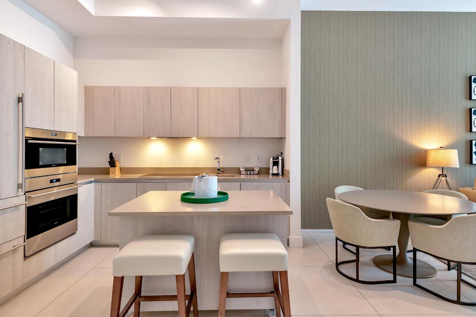 203-1Br/1Ba At The Beach Gem! Lux Amenities! Hollywood Exterior foto
